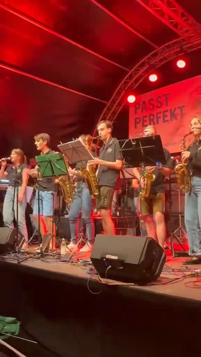 Blasorchester, Big Band, Bierfestival! Danke für den feinen Abend und die gute Stimmung gestern 😎

Im Highlight Reel: zünftige Blasmusik unseres Blasorchesters zum Sundowner und fetzige Hits von Uptown ...